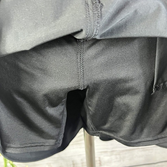 Eddie Bauer Skirt Skort size 8 Classic Black Short Swing Athletic Sports Modest - Picture 8 of 13